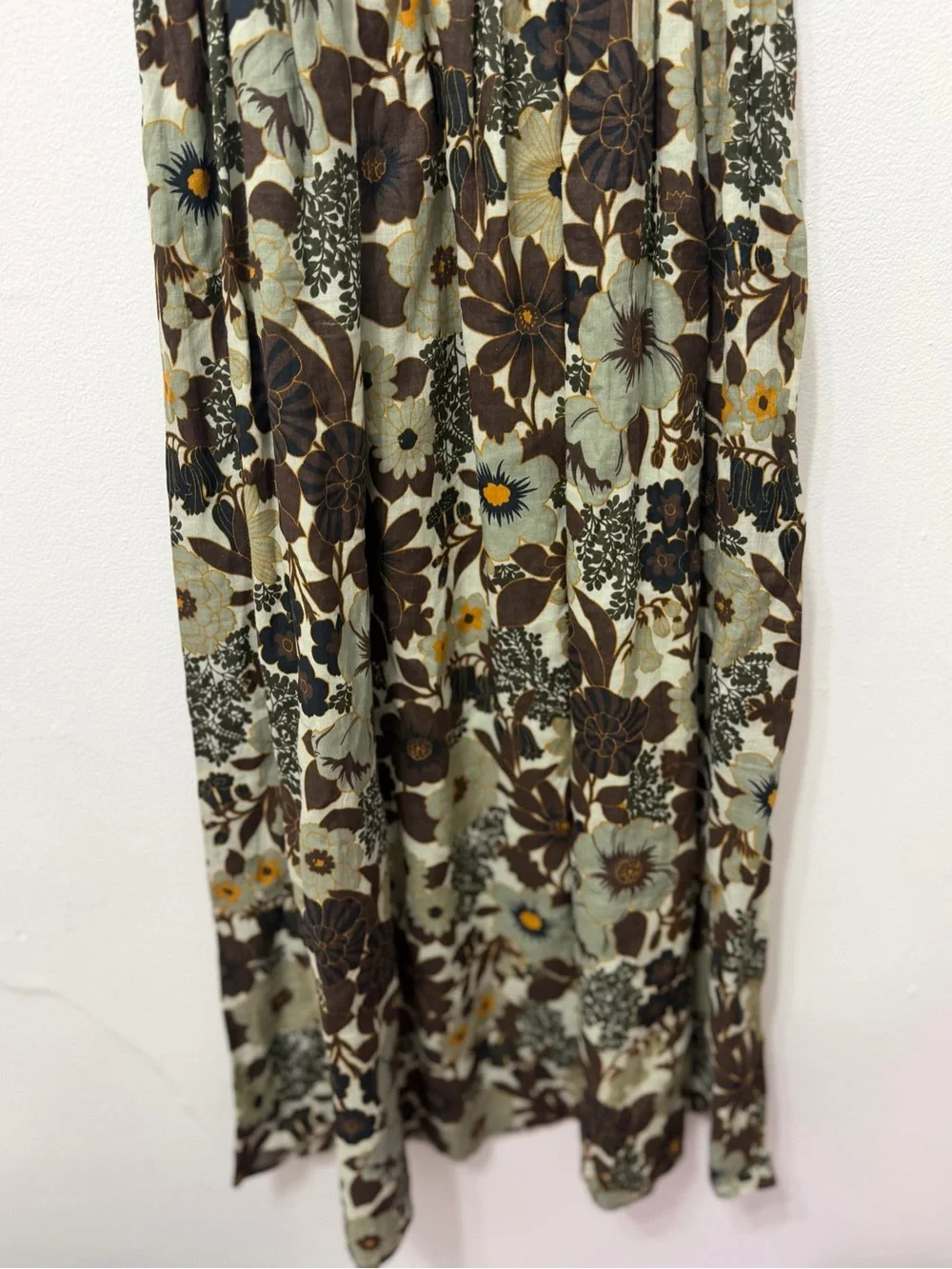 SIR. Constantie Linen Floral Ruched Maxi Dress